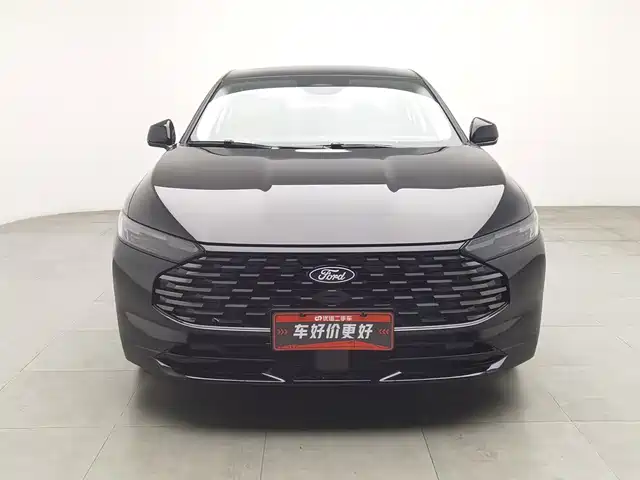 Ford Mondeo 2026 2.0T Fuel Trend — фото 3