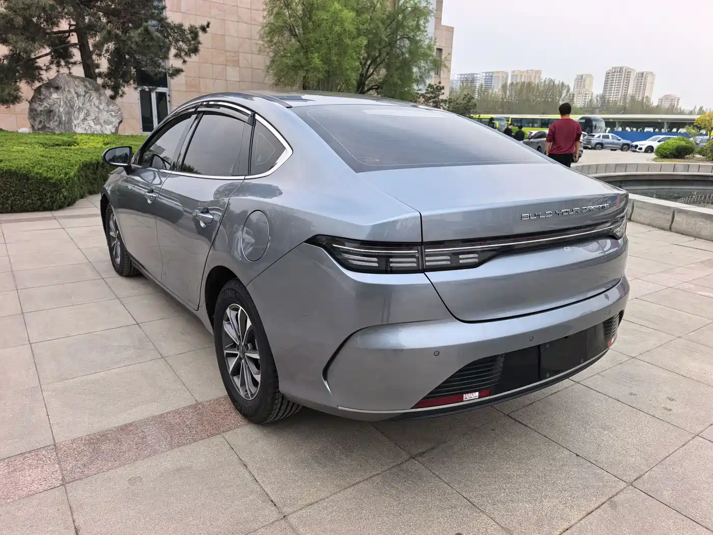 BYD Destroyer 05 2024 Glory Edition DM-i 55KM Luxury фото 4