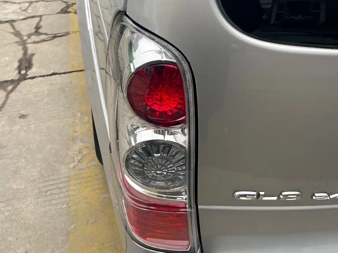 Buick GL8 2013 2.4L Classic фото 5
