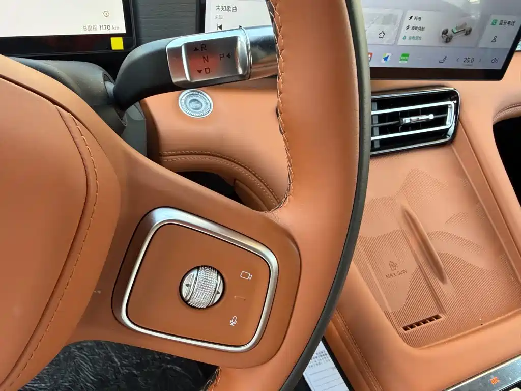 Jetour Shanhai L7 PLUS 2026 2025 Base Model 7-Seater