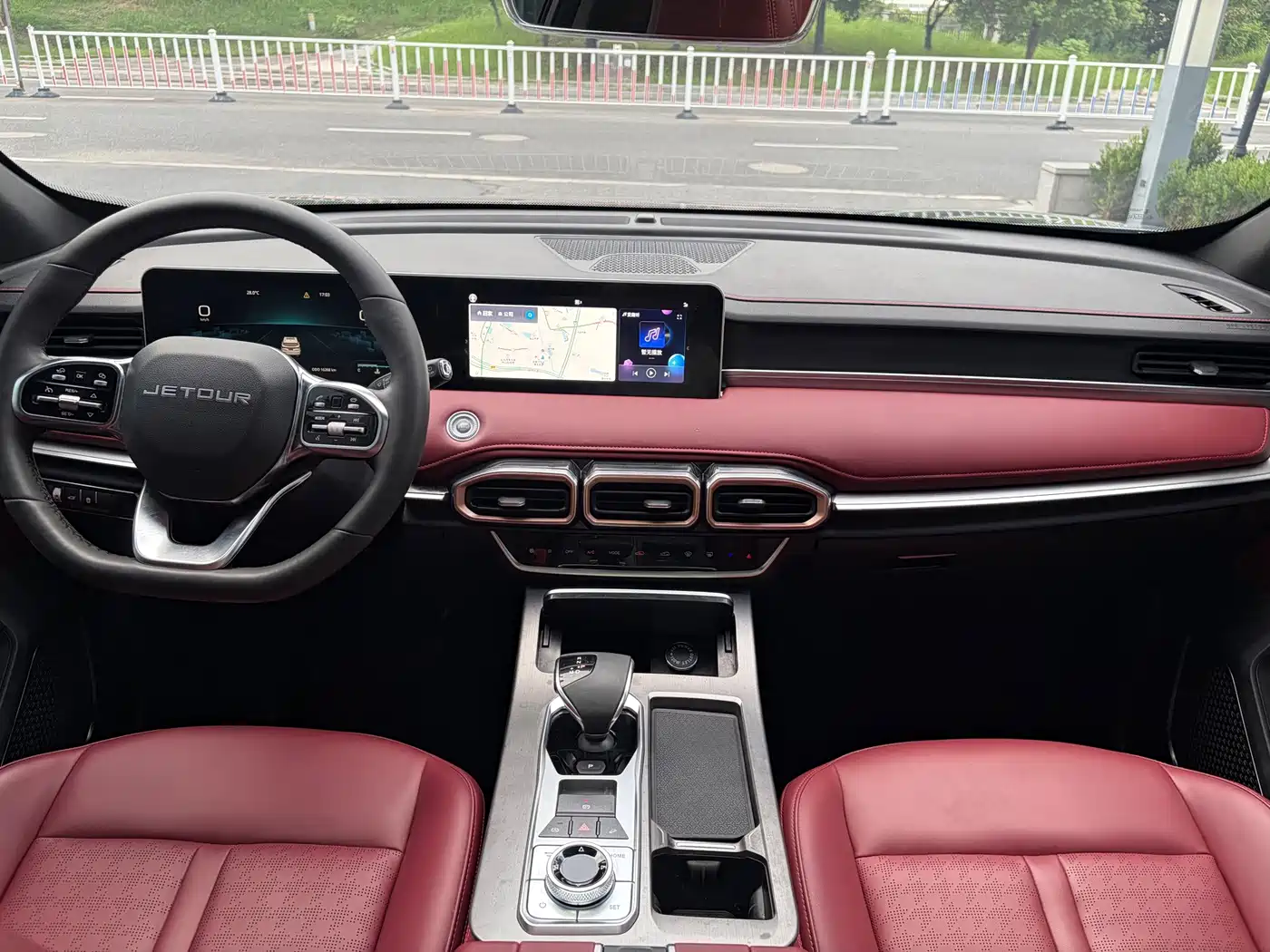 Jetour X70 PLUS 2025 2025 Champion Edition 1.5T DCT Champion MAX+ 5-seater