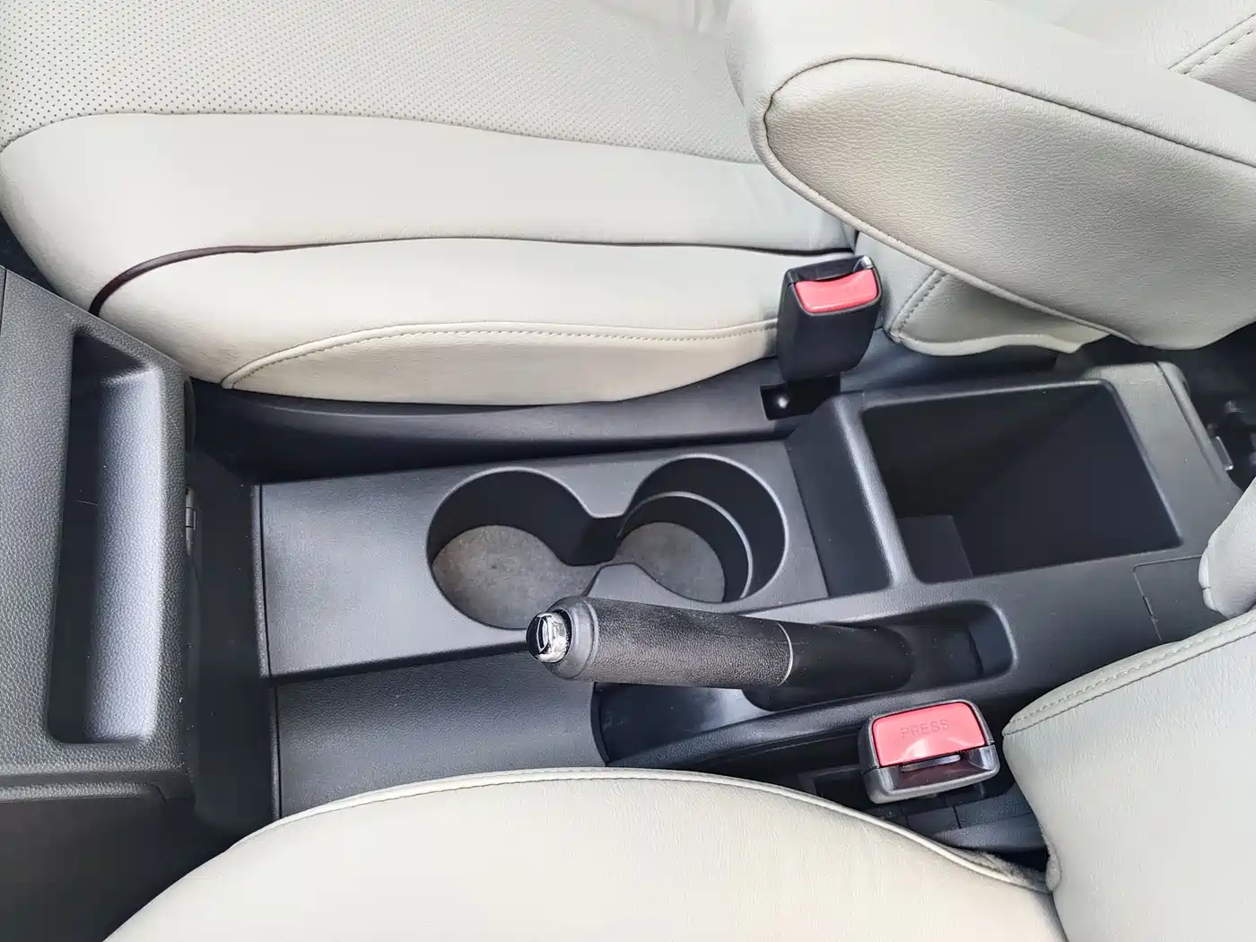 Mazda Mazda5 2013 2.0L Automatic Luxury фото 11