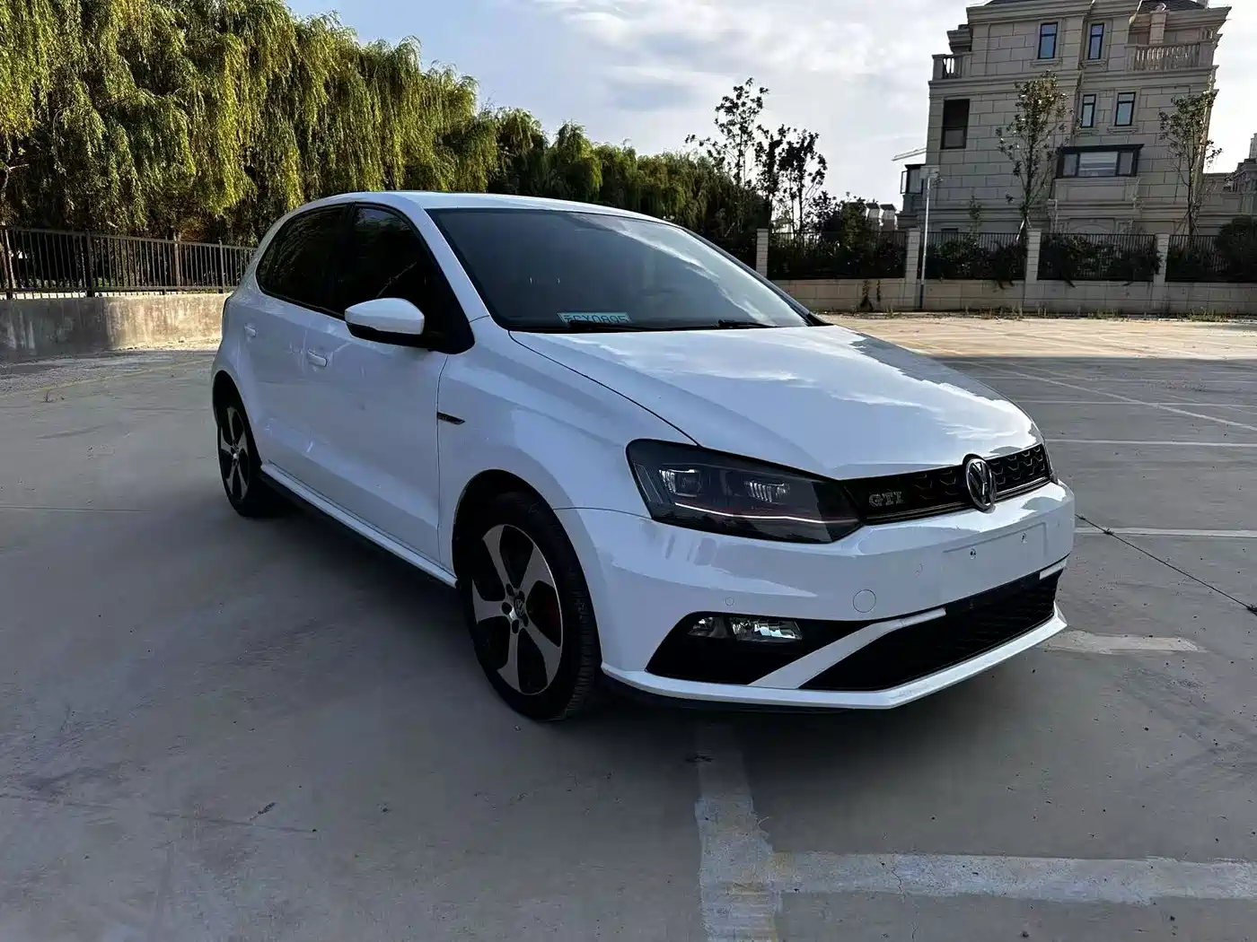 Фото 3 - Volkswagen Polo