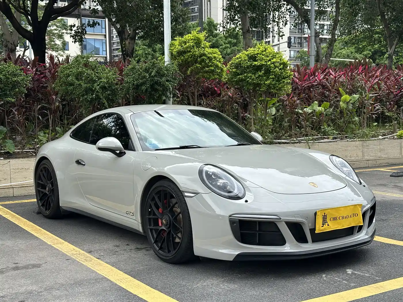 Фото 2 - Porsche 911