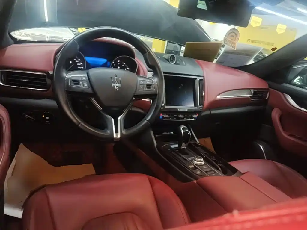 صورة 10 - Maserati Levante