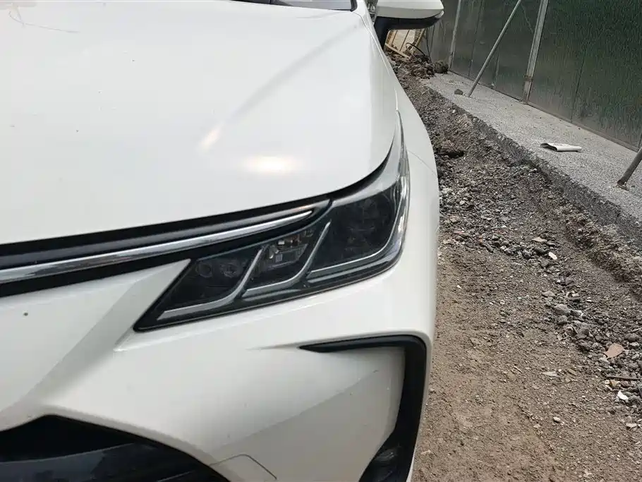 Toyota Corolla 2021 1.2T S-CVT Elite PLUS Edition фото 5