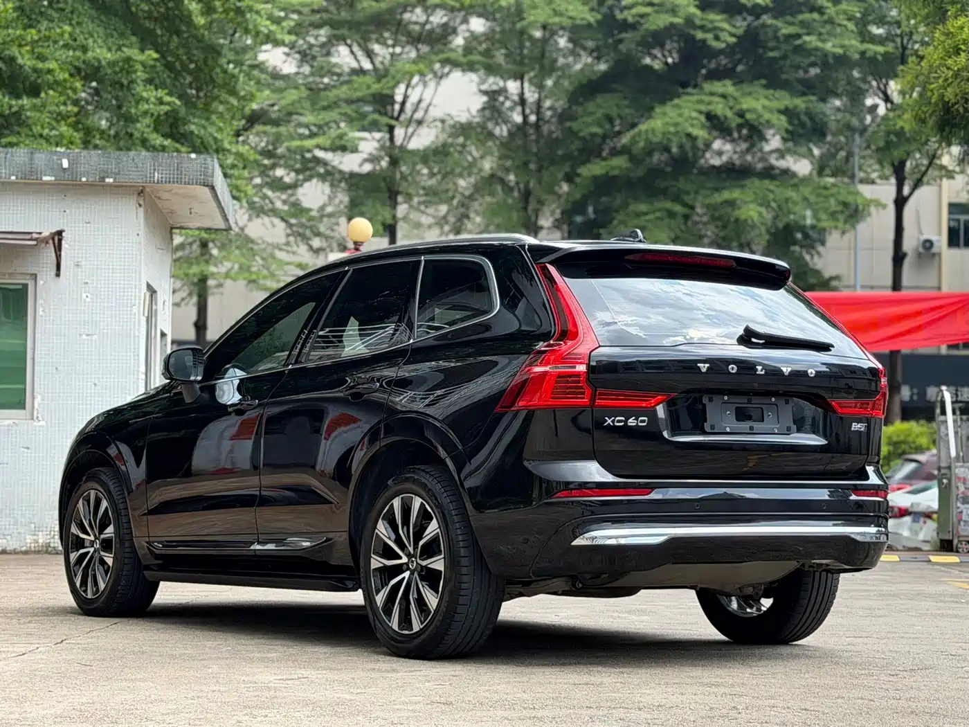  Volvo Volvo XC60 2023 B5 AWD Smart Elite Luxury 17