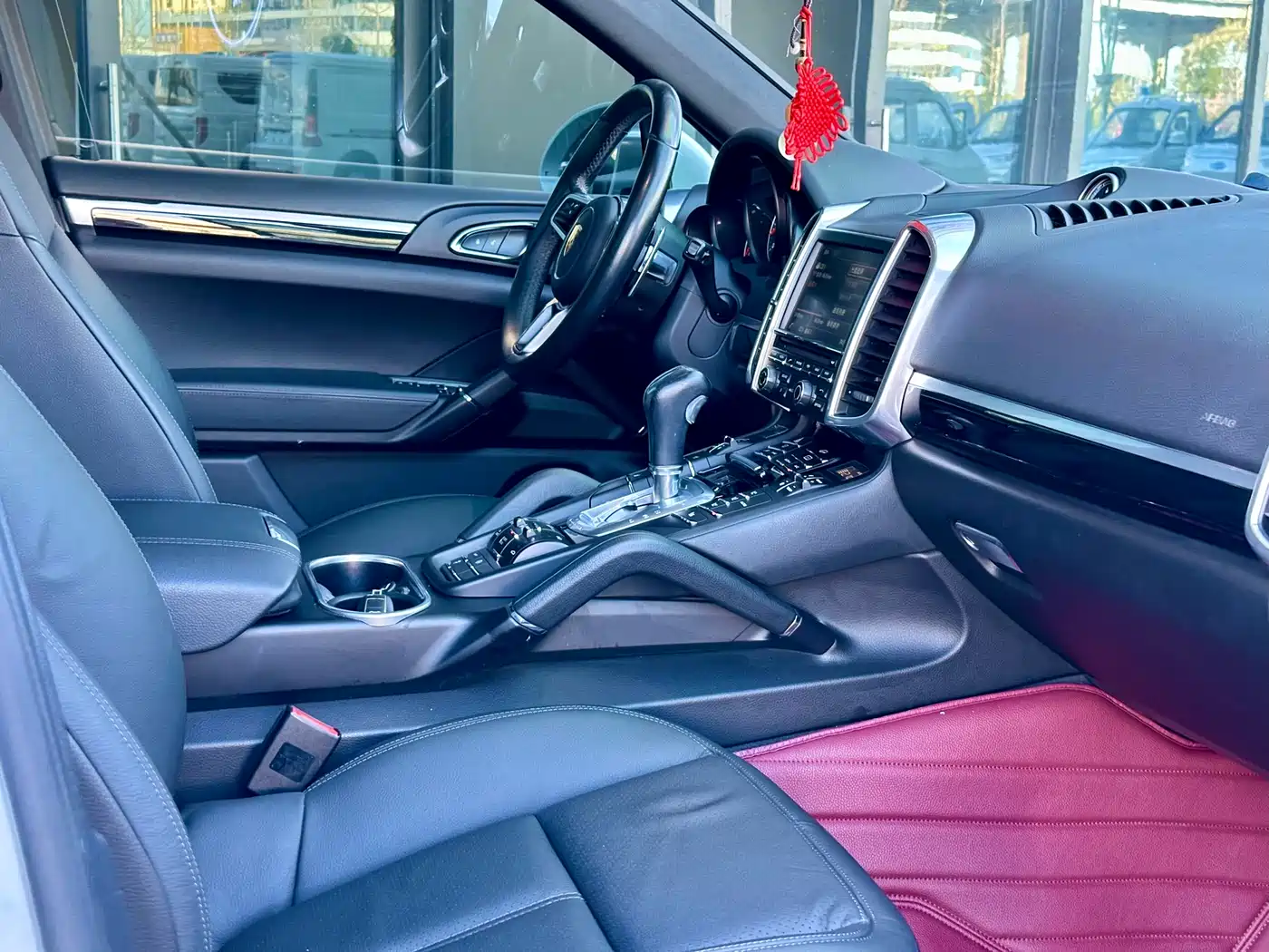Porsche Cayenne 2015 Cayenne 3.0T фото 15