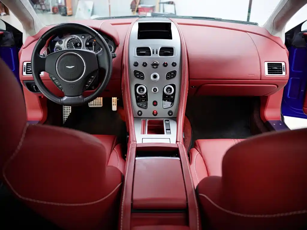 Aston Martin V8 Vantage 2017 2012 4.7L S Coupe