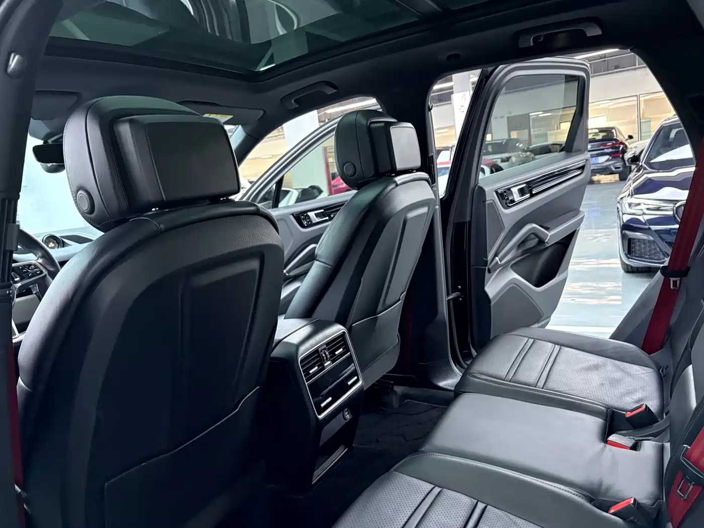 Porsche Cayenne 2018 Cayenne 3.0T фото 10