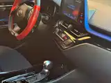 Фото 6 - Toyota C-HR