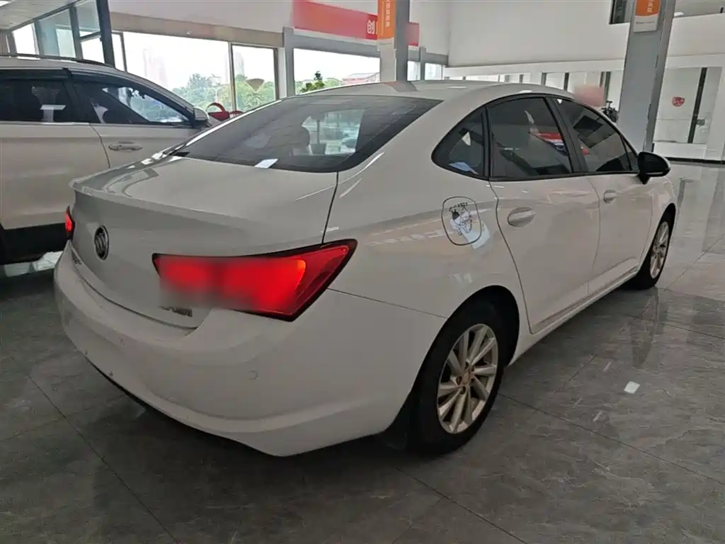 Buick Verano 2018 Sedan 15S Automatic Leading фото 7