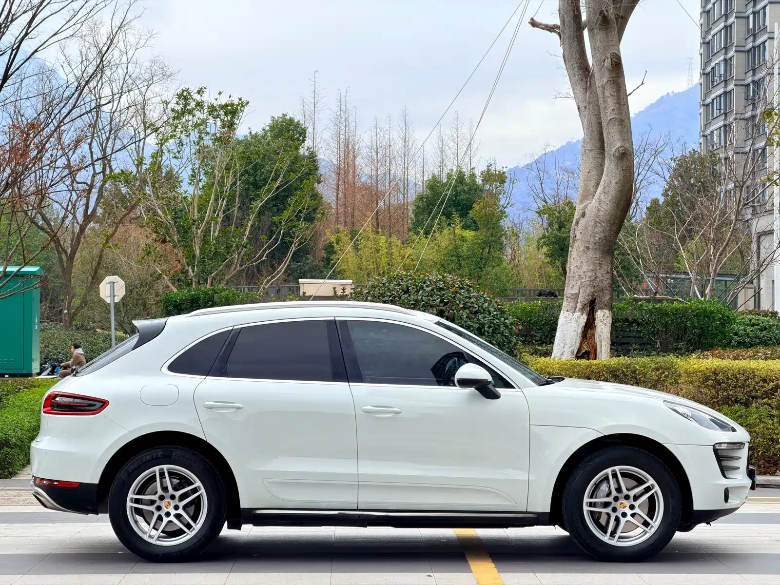 Фото 14 - Porsche Macan