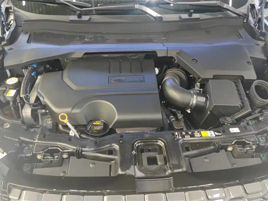 Land Rover Discovery Sport 2022 Model 249PS R-Dynamic SE Performance Tech Edition 5-Seater фото 10