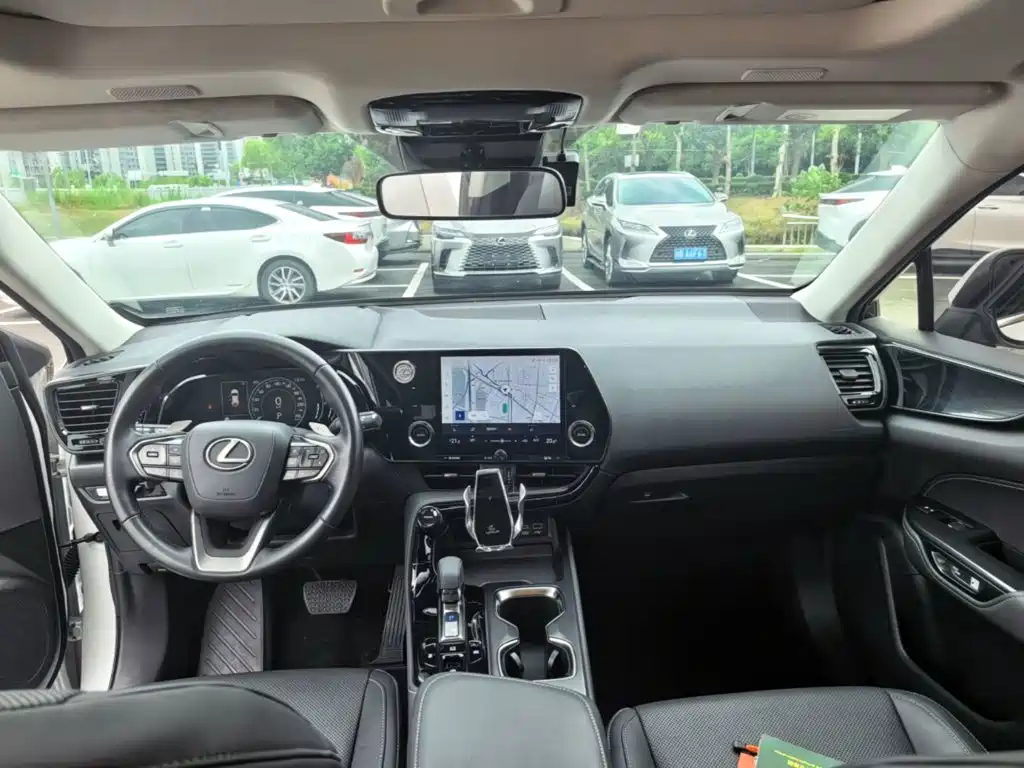 Lexus NX 2023 2022 350h FWD Joy Creation Edition