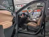 Фото 4 - Ford Explorer