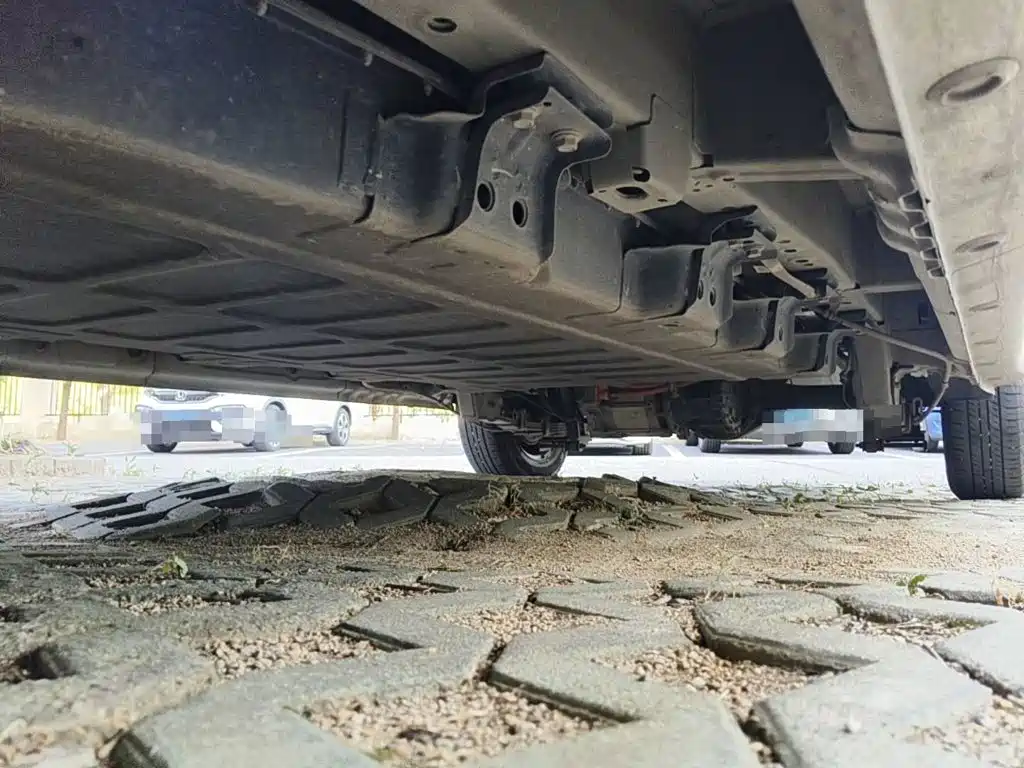 Wuling Motors Wuling Yangguang 2025 2024 300KM Comfort Bus Version 75kW