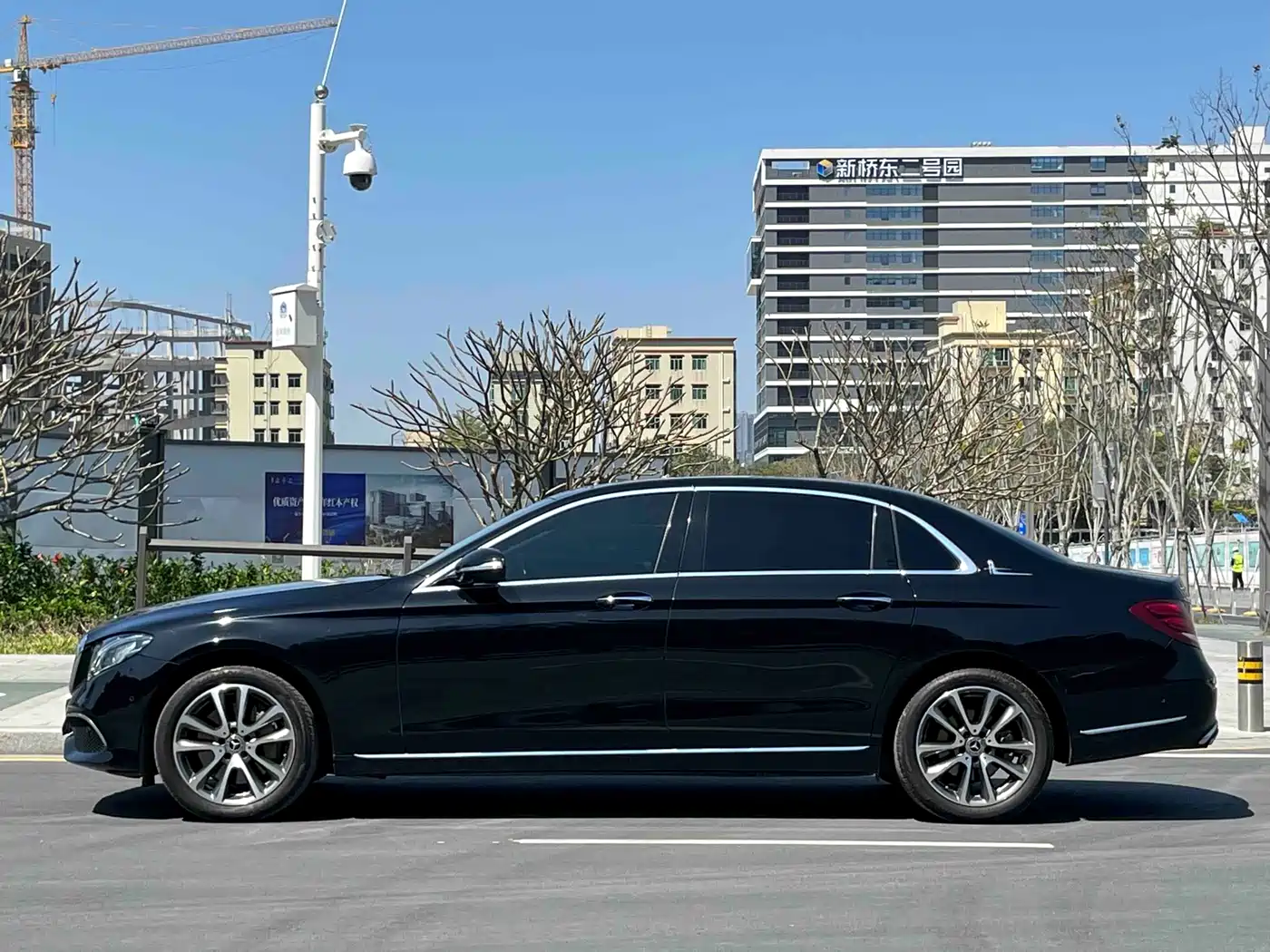 Mercedes-Benz E-Class 2019 E 300 L Fashion фото 4