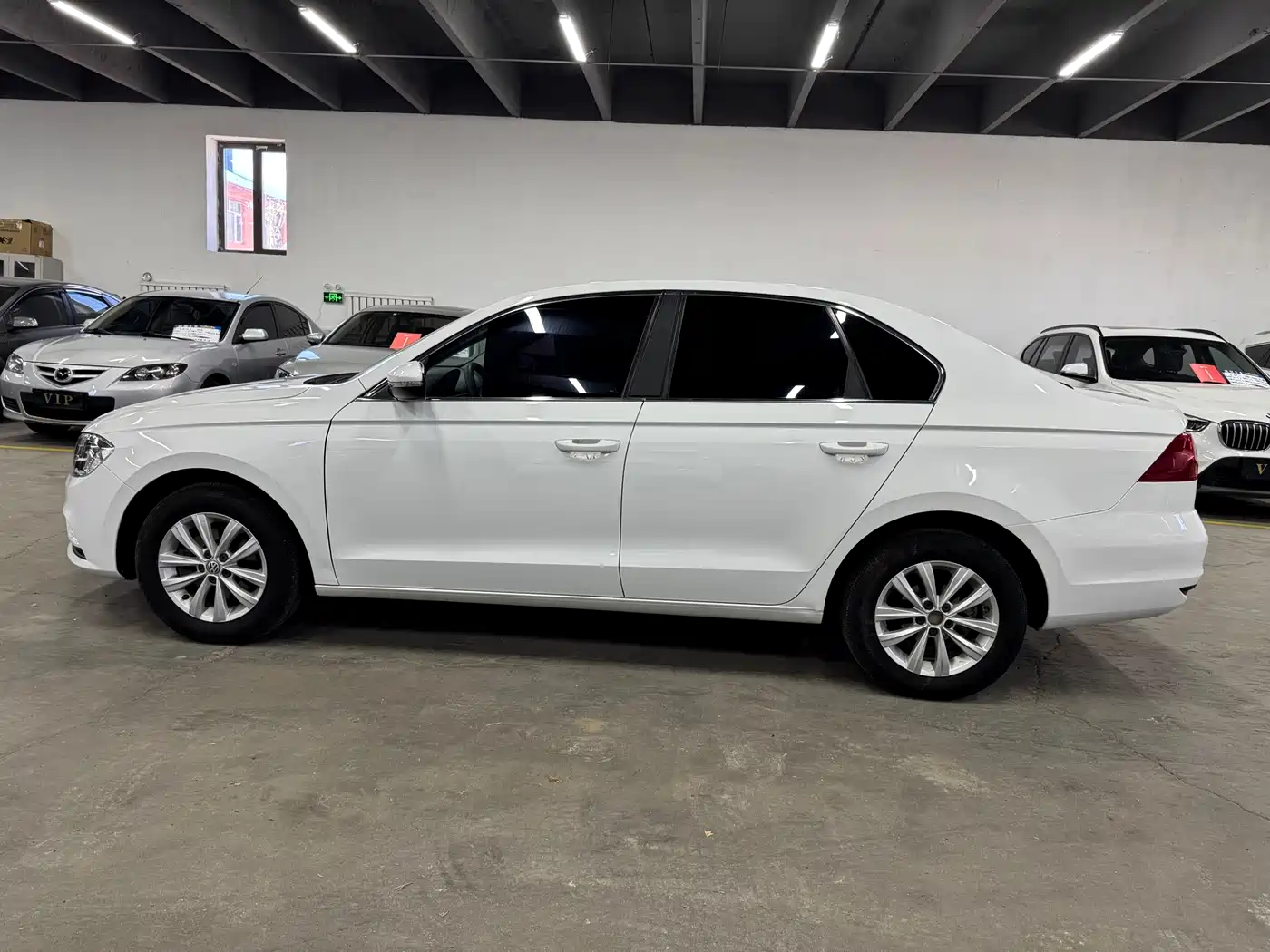 Volkswagen Bora 2016 Model 1.6L Automatic Fashion фото 4