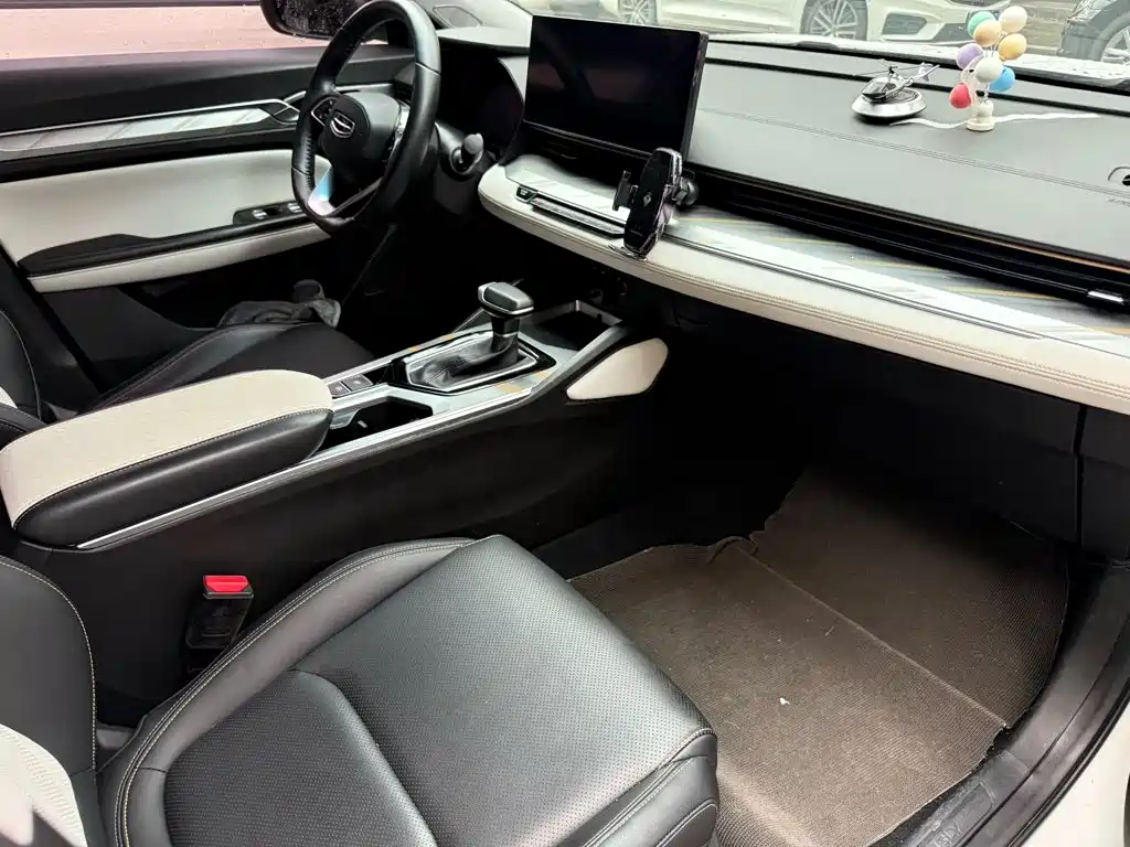 Geely Emgrand L 2022 2022 1.4T CVT Flagship