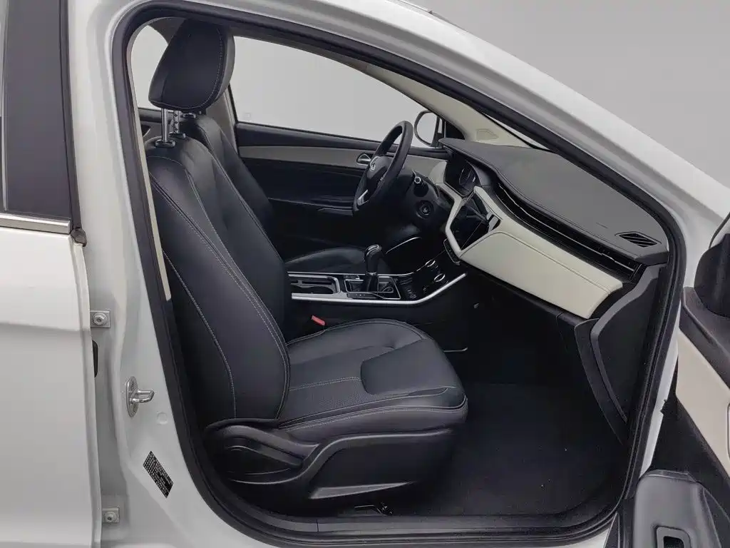 Chery Arrizo GX 2019 2018 1.5T Manual Dynamic Edition China V