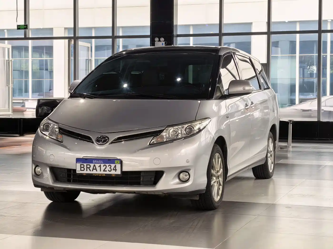 Toyota Previa 2012 2.4L 7-Seater Standard Edition