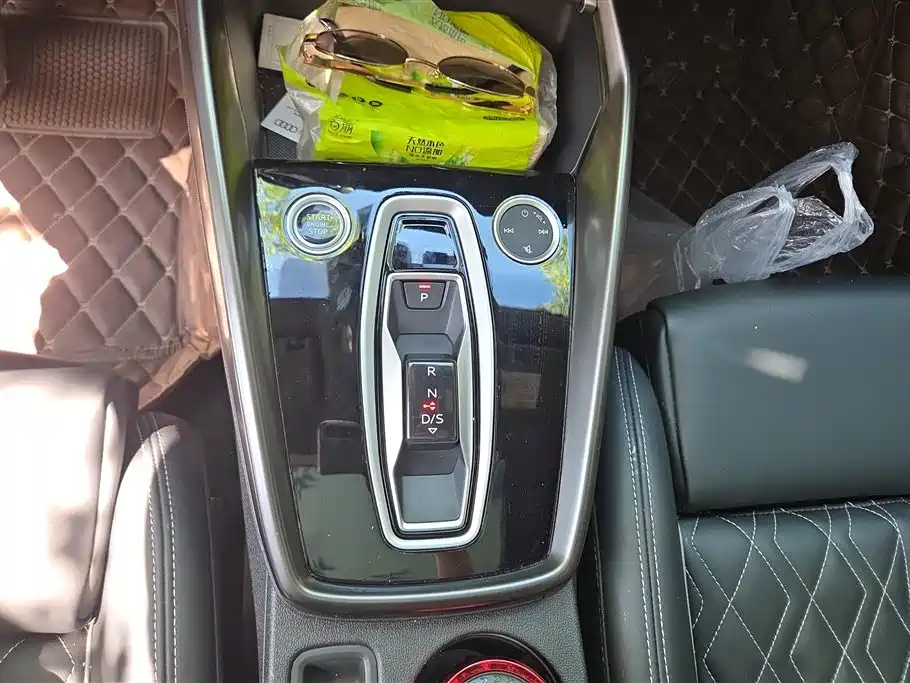Audi A3 2025 Sportback 35TFSI Flying Premium фото 16