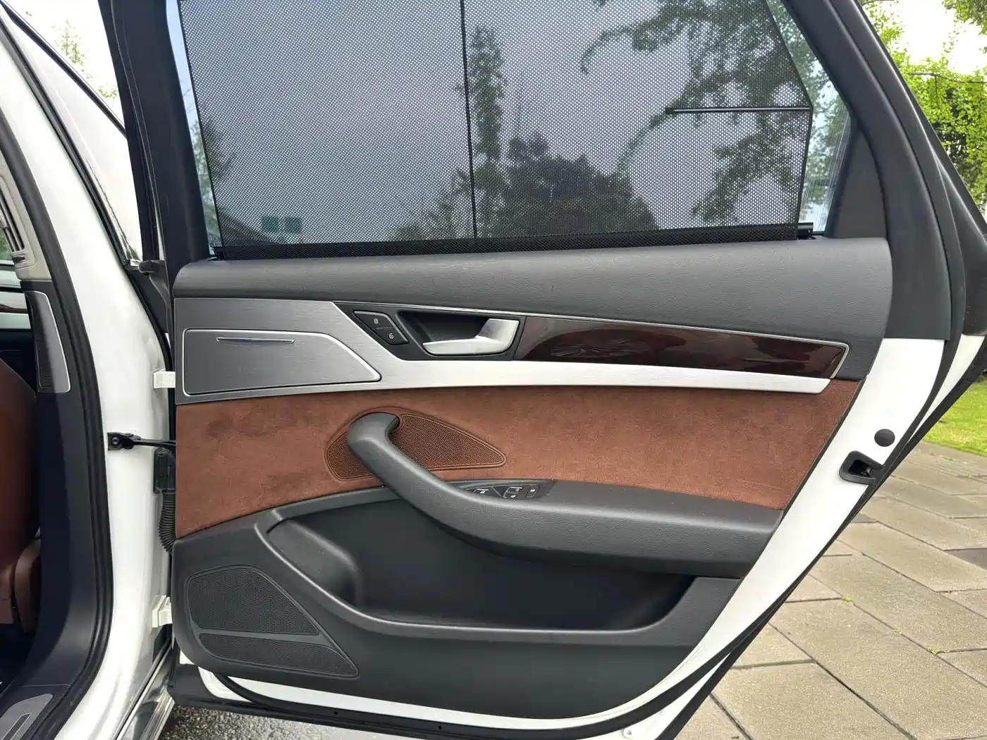 Audi A8 2014 A8L 45 TFSI quattro Comfort фото 12