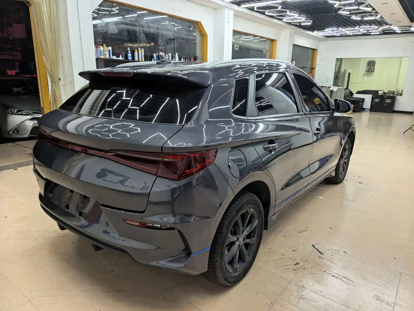 Фото 4 - BYD e2