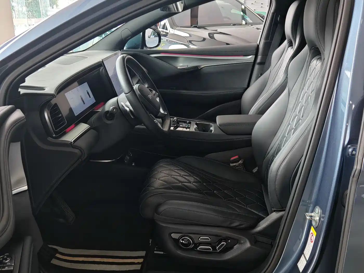 BYD Sealion 07 EV 2025 610 Smart Navigation Edition фото 3