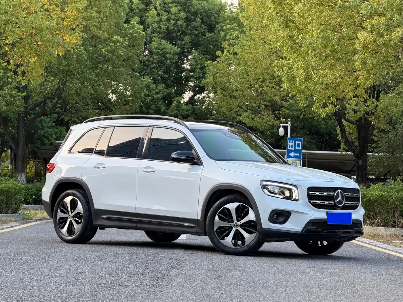 Mercedes-Benz GLB 2020 2021 GLB 200 4MATIC