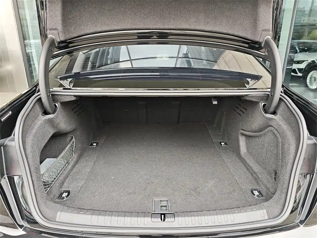 Audi A6L 2024 45 TFSI quattro Premium Dynamic фото 9