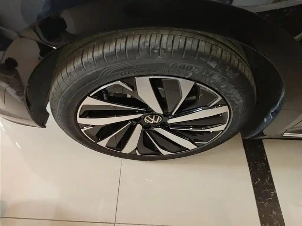 Volkswagen Passat 2023 Facelift 330TSI Elite Edition фото 23