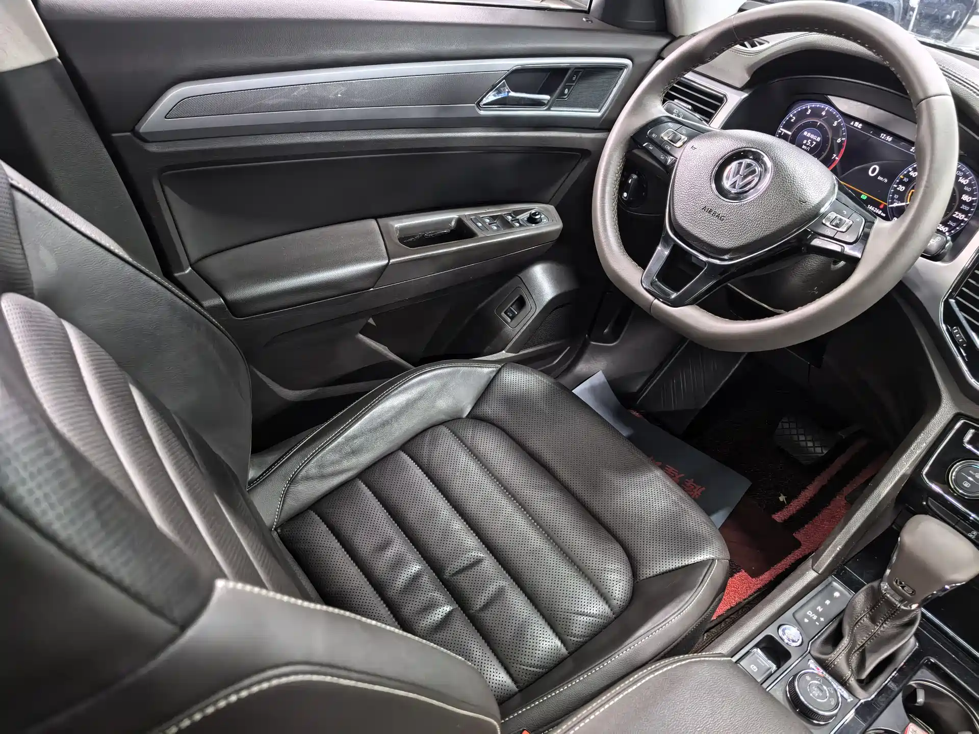 Фото 28 - Volkswagen Teramont