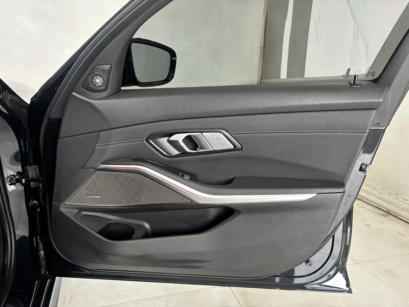 BMW 3 Series 2020 Facelift 325Li M Sport Night Edition фото 25