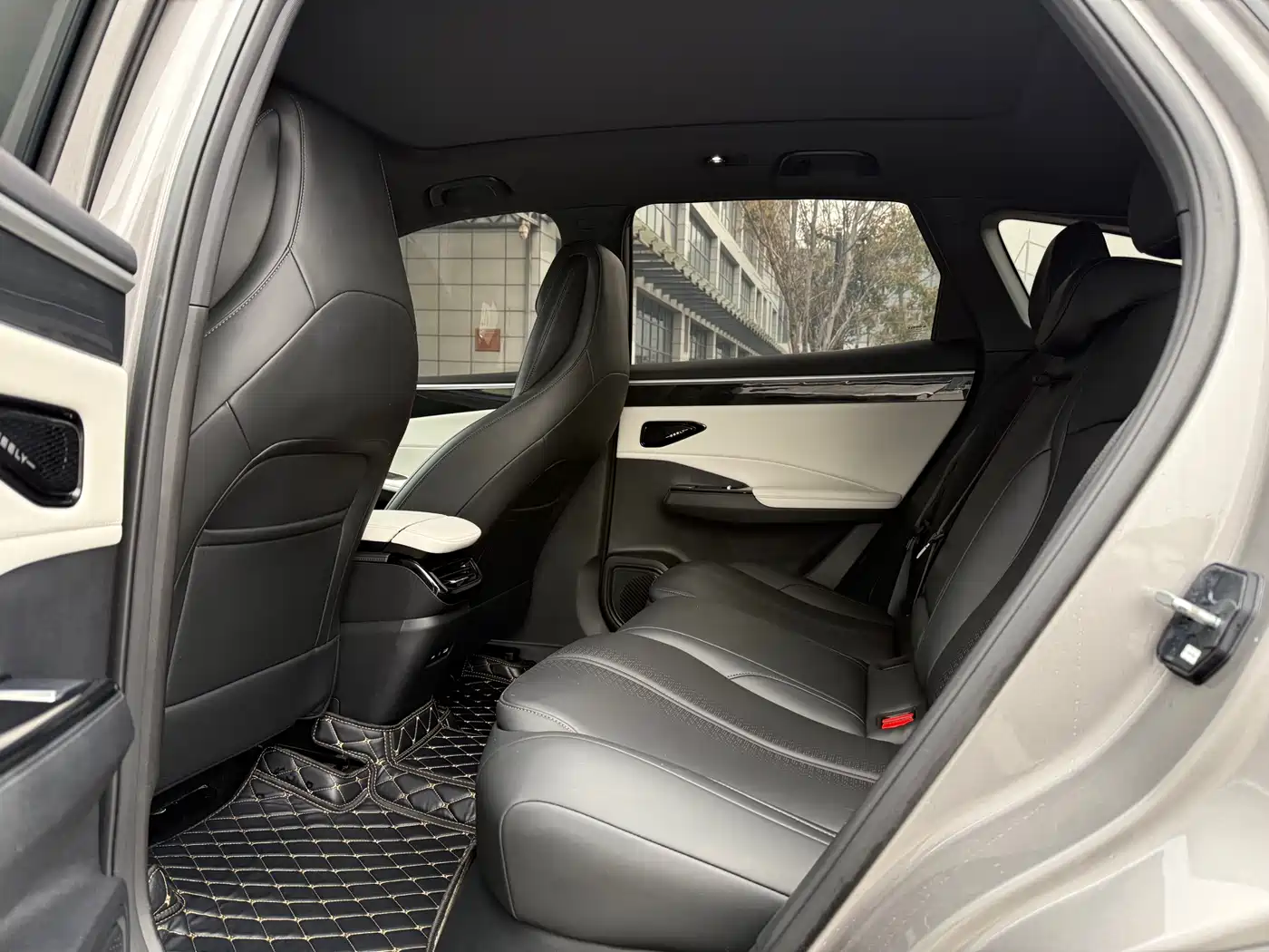 GEELY GALAXY GALAXY L7