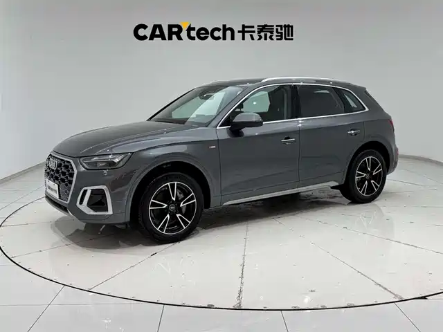 AUDI Q5L 2023