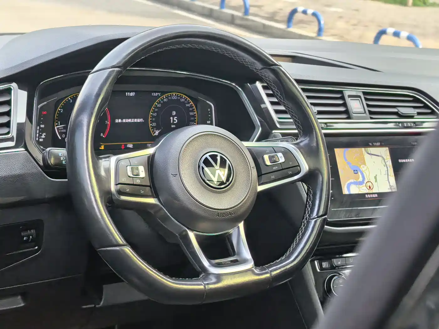 Volkswagen Tiguan L 2021 330TSI Automatic 2WD R-Line Premium фото 19
