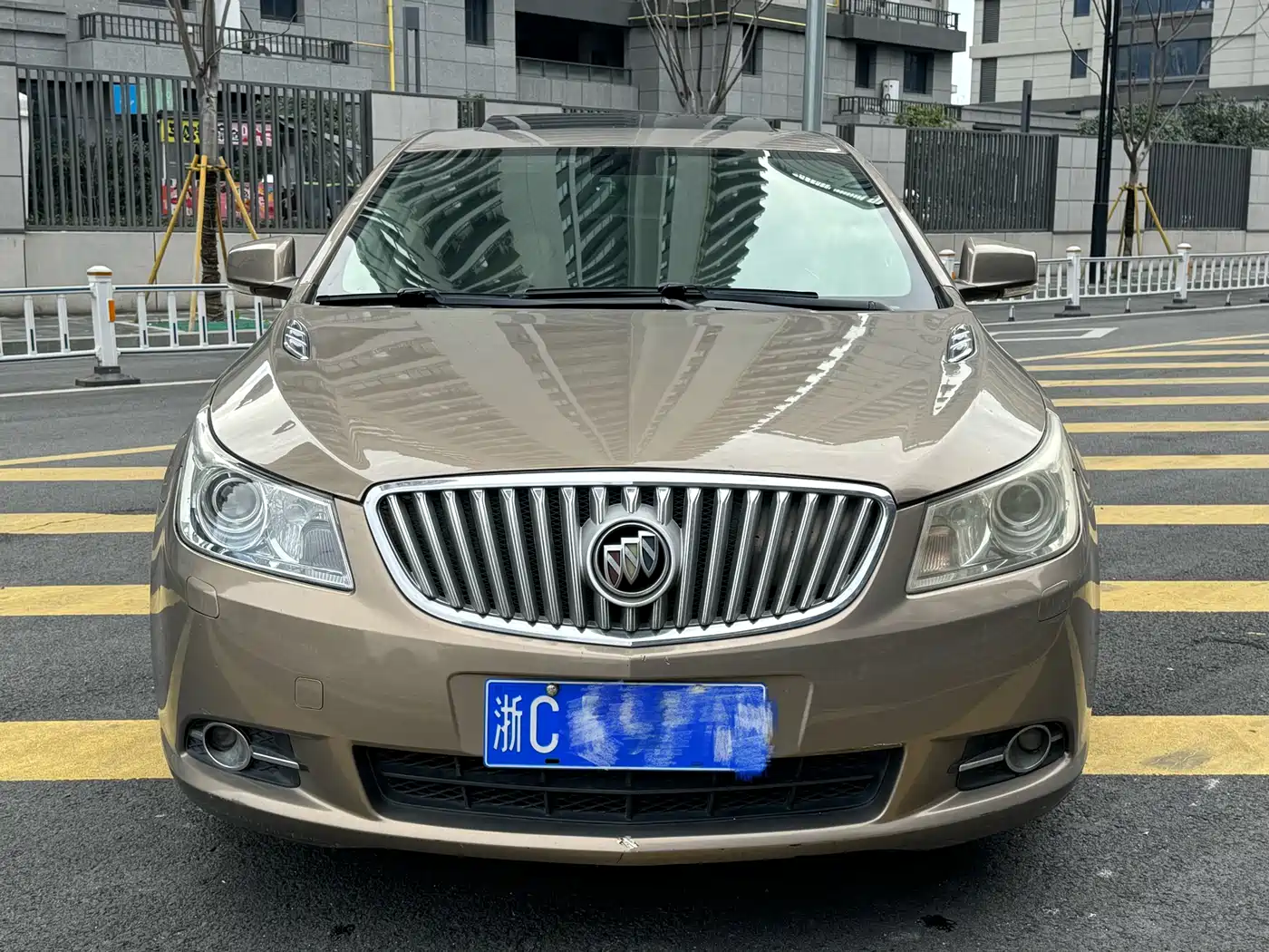 Buick LaCrosse 2011 2.4L SIDI Luxury Edition фото 17