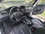 Фото 4 - BMW 2 Series Touring