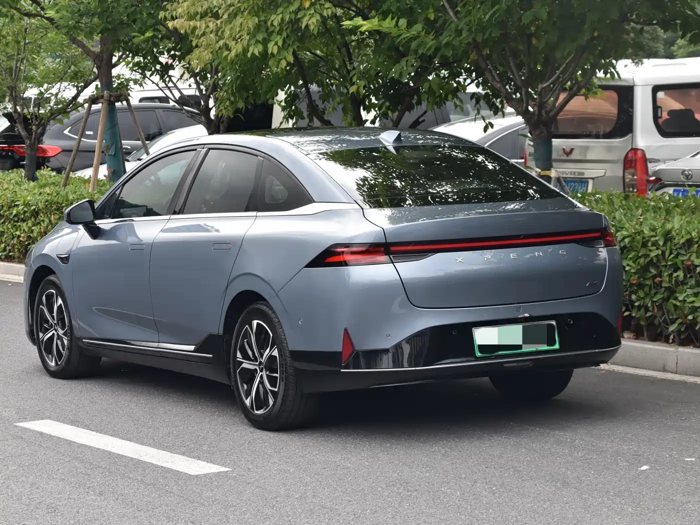 Фото 3 - XPeng P5