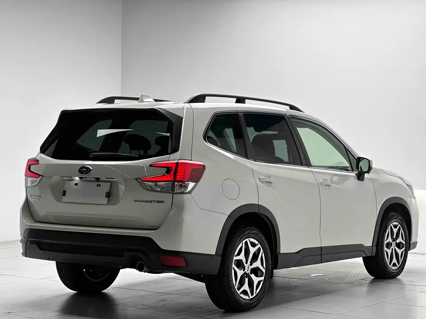 Subaru Forester 2021 2.0i Luxury Edition фото 9