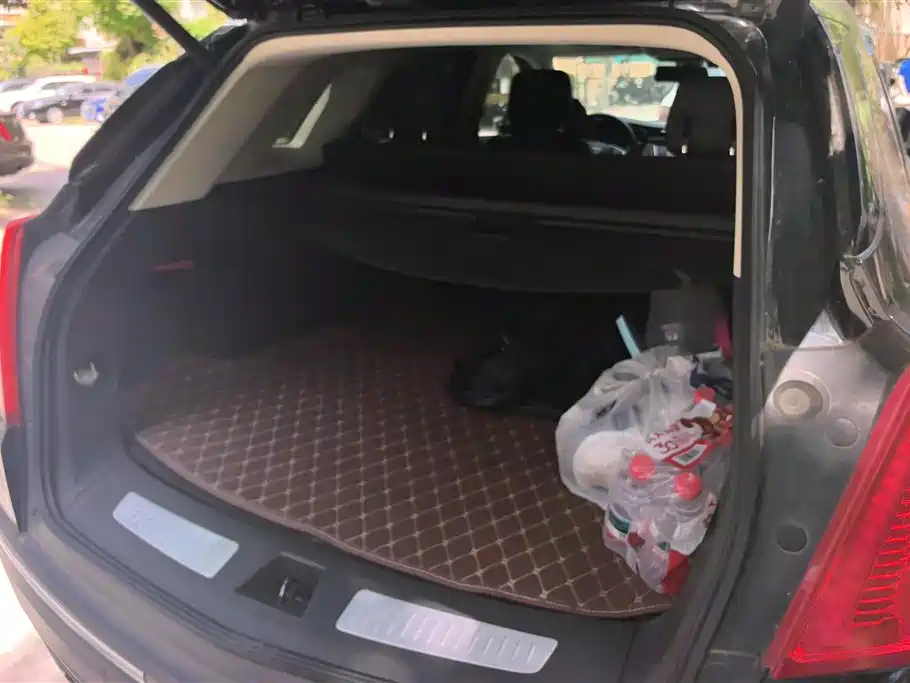 Cadillac XT5 2016 28T AWD Luxury Model фото 4