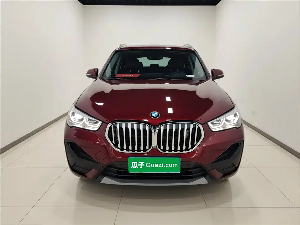 BMW X1 2022 sDrive25Li Leading фото 3