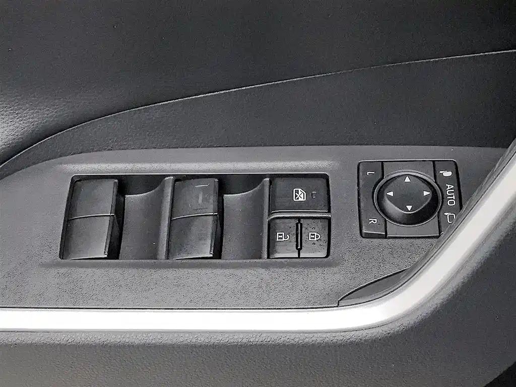 Toyota RAV4 Rongfang 2023 2.0L CVT 4WD Adventure Plus Edition фото 9