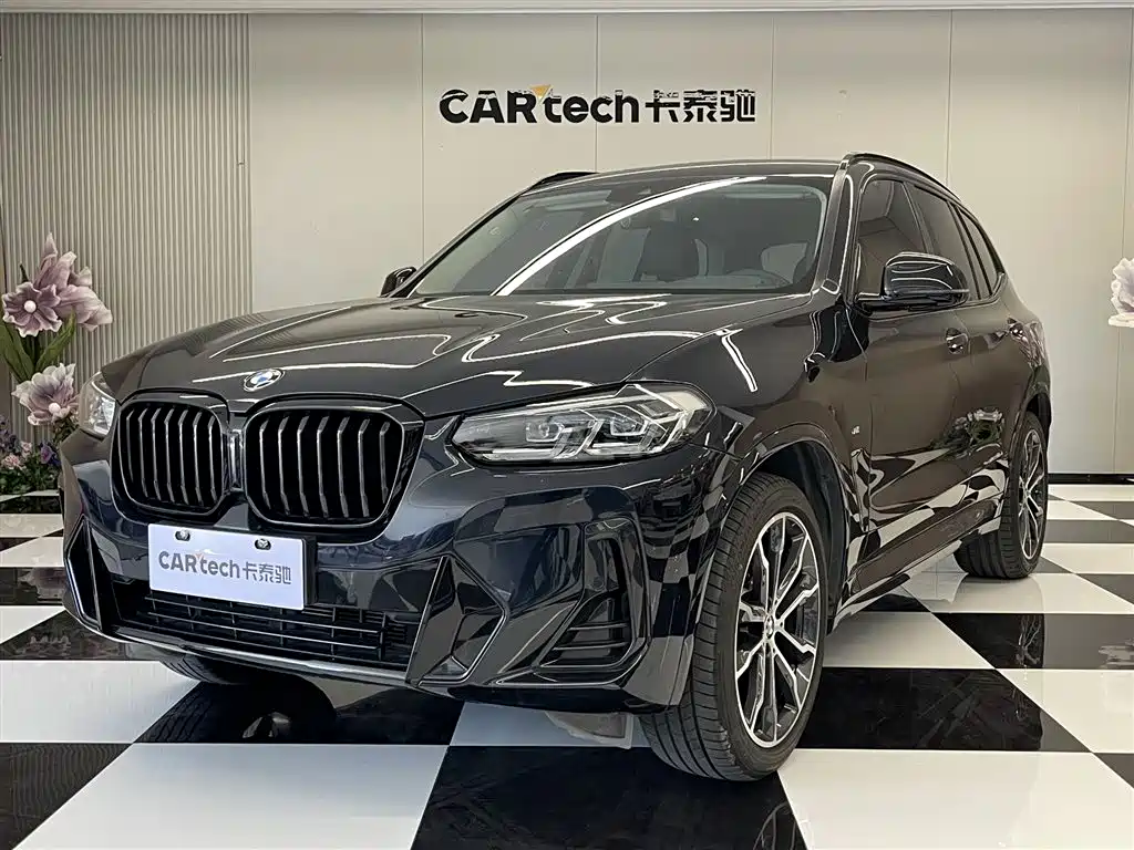 BMW X3 2022 xDrive30i Leading M Night Package