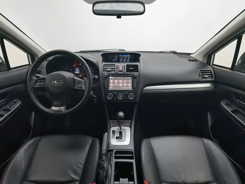 Фото 5 - Subaru XV