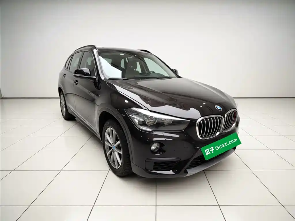 BMW X1 2019 sDrive18Li Fashion Model фото 8