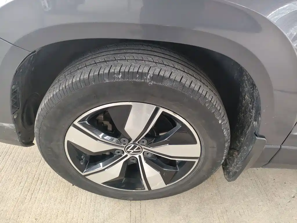 Volkswagen Tharu, миниатюра 23