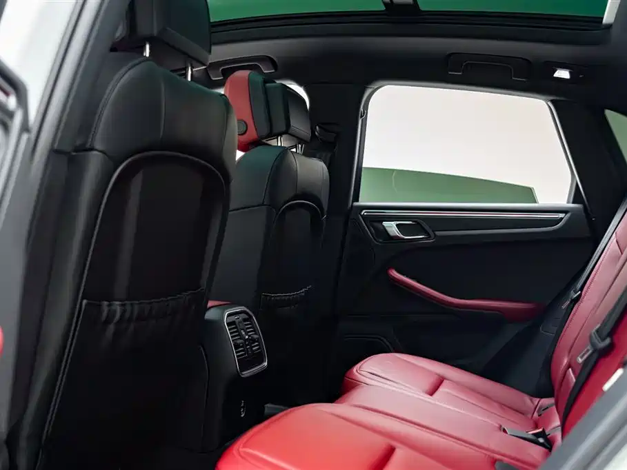 Porsche Macan 2023 Macan 2.0T фото 9